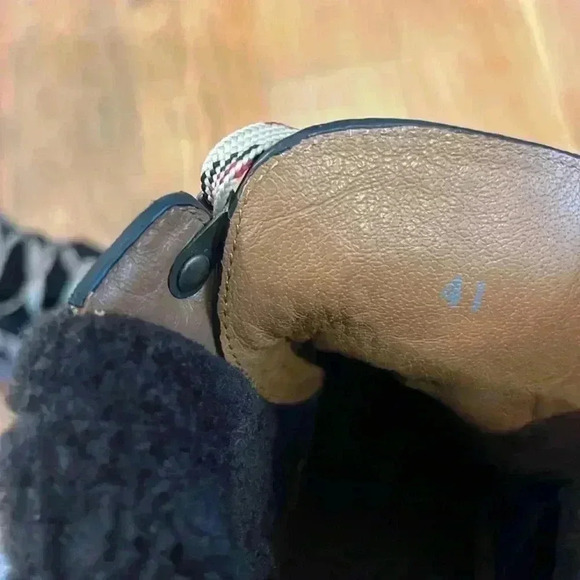 See By Chloe Women's Suede Shearling Trim Ankle Boots Size 41 - Picture 5 of 11